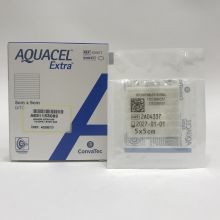 Aquacel Extra Hydrofiber 5cm x 5cm 10 Pezzi Medicazioni avanzate 